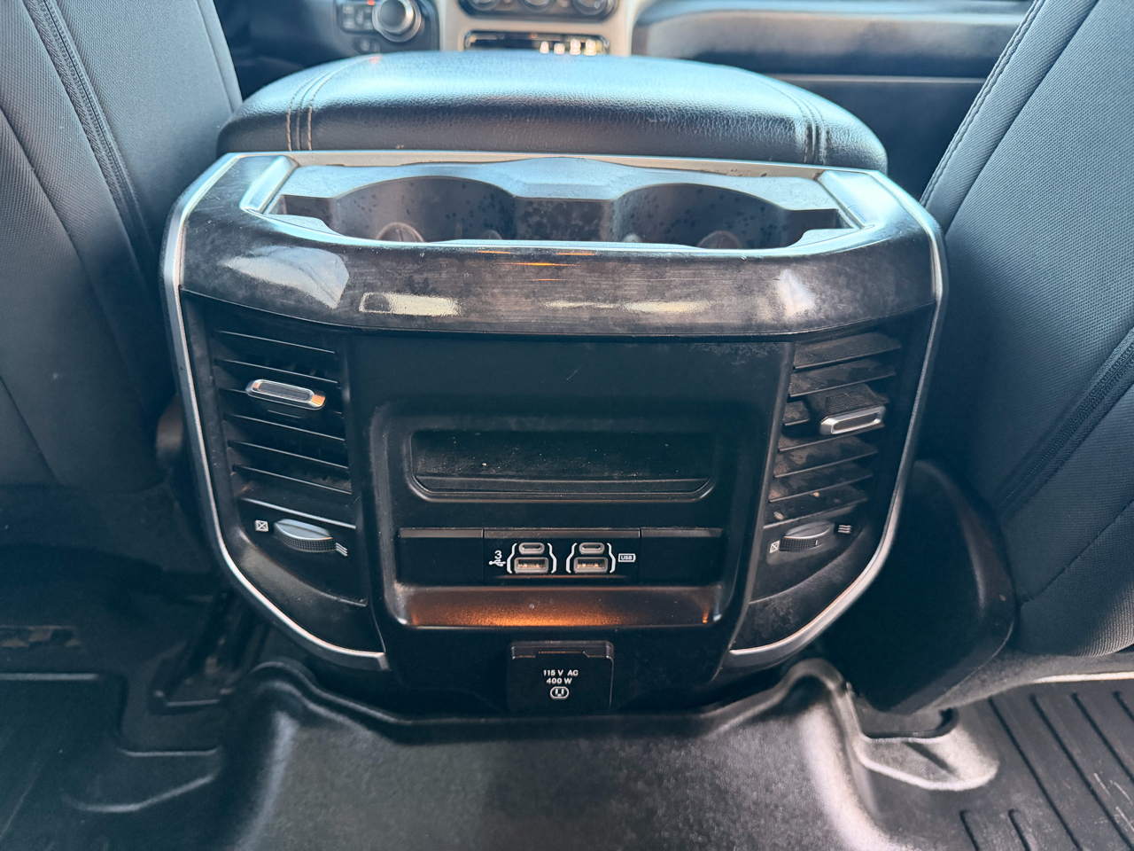 RAM 1500 Big Horn/Lone Star 4x4 Crew Cab 5'7" Box 2019