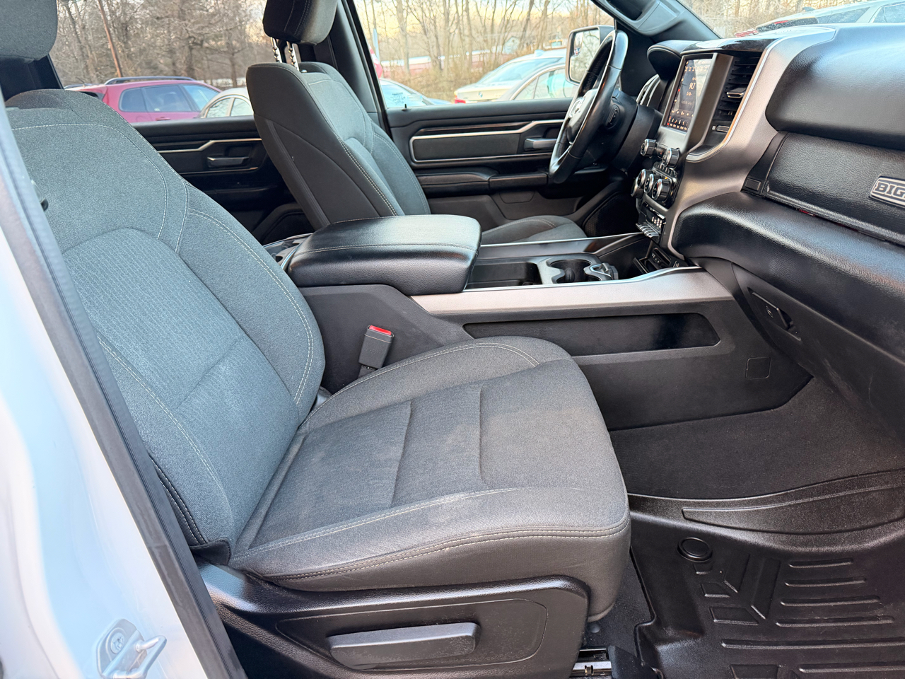 RAM 1500 Big Horn/Lone Star 4x4 Crew Cab 5'7" Box 2019