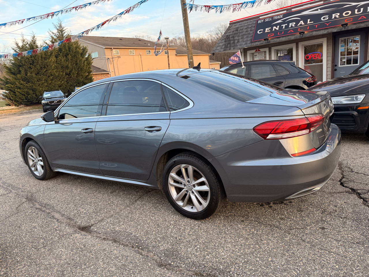Volkswagen Passat 2.0T SE Auto 2020