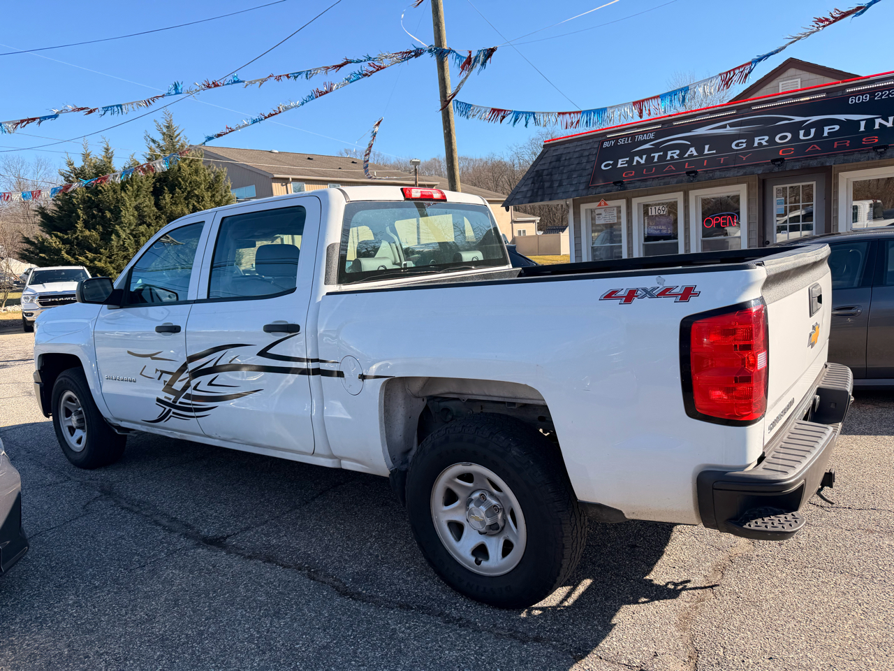 Chevrolet Silverado 1500 4WD Crew Cab 143.5" Work Truck 2015