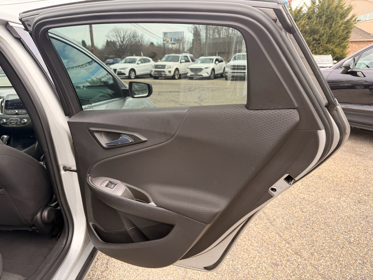 Chevrolet Malibu 4dr Sdn LS w/1LS 2019