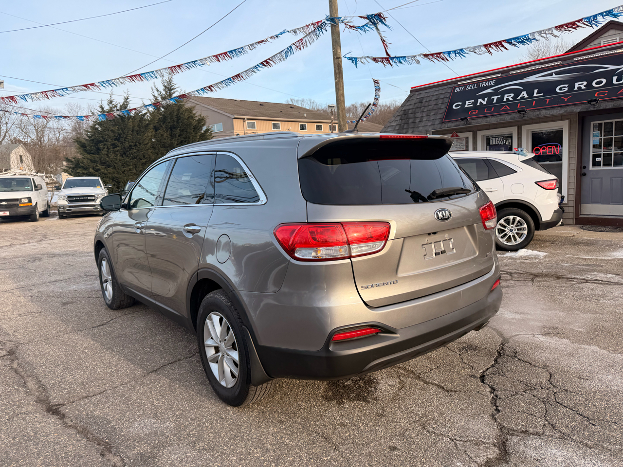 Kia Sorento FWD 4dr 2.4L LX 2016