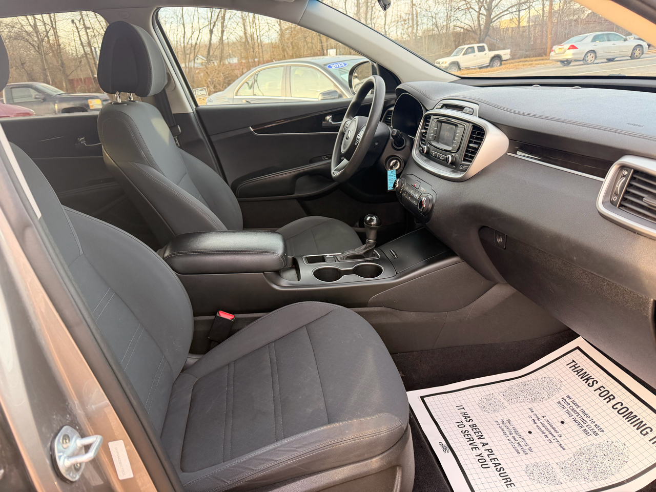 Kia Sorento FWD 4dr 2.4L LX 2016