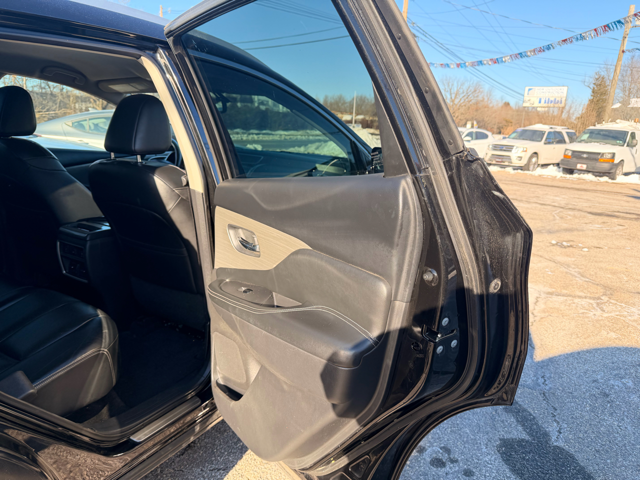 Nissan Murano AWD 4dr Platinum 2015