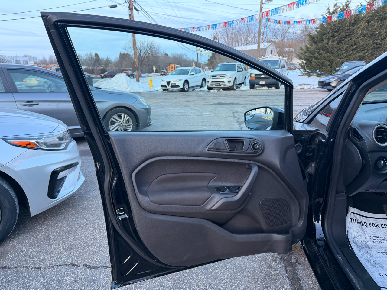 Ford Fiesta SE Sedan 2019