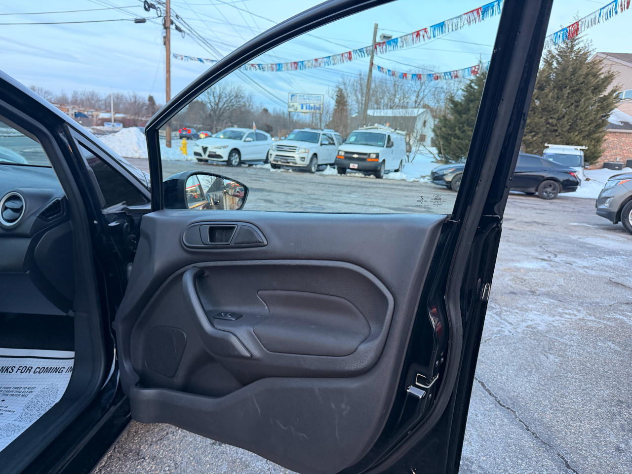 Ford Fiesta SE Sedan 2019