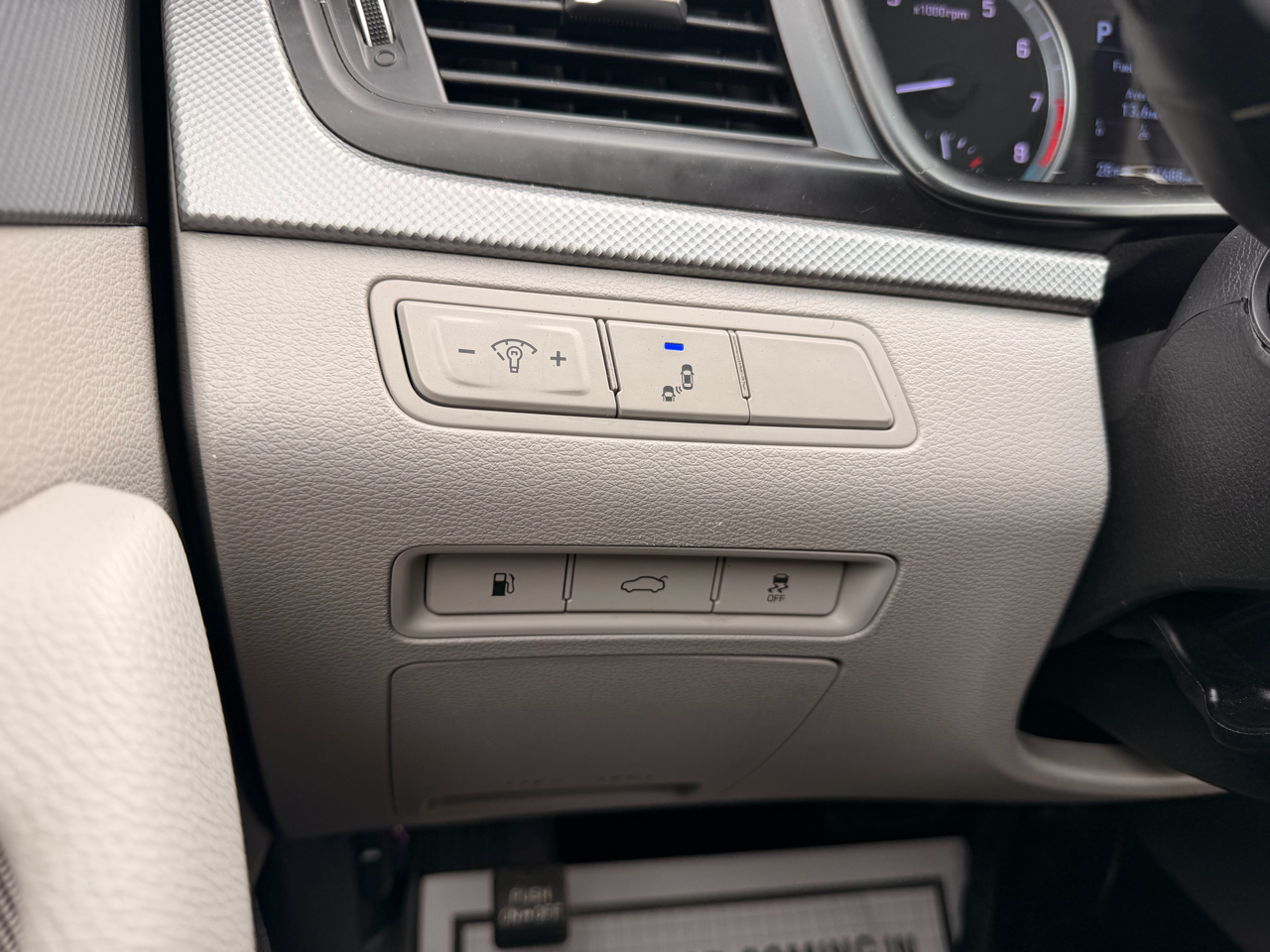 Hyundai Sonata SE 2.4L 2018