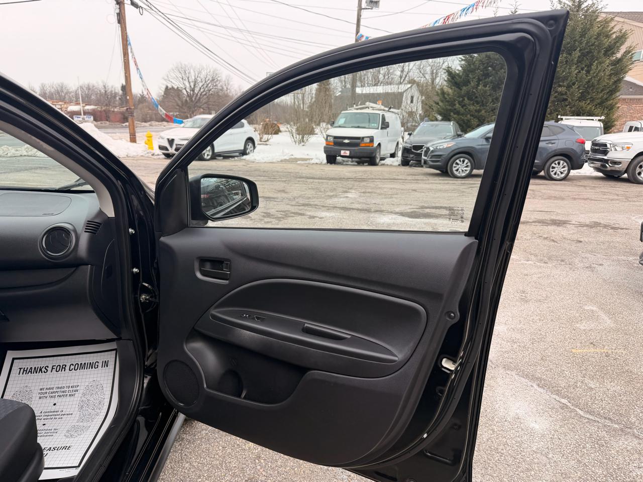 Mitsubishi Mirage ES CVT 2017