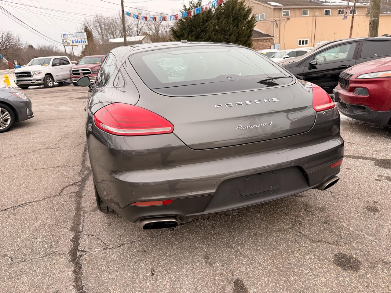Porsche Panamera 4dr HB 4 2015