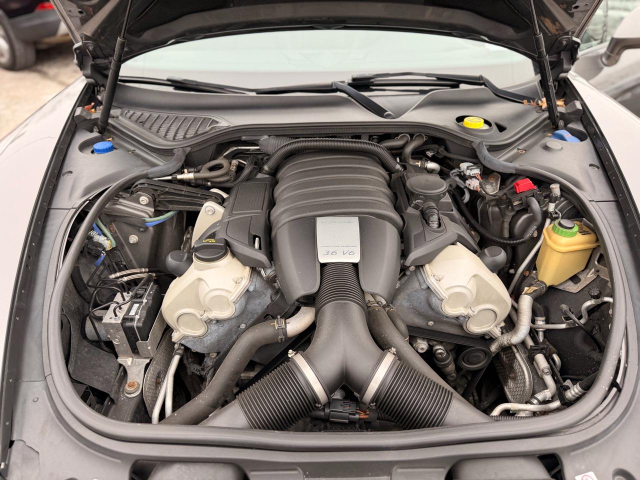 Porsche Panamera 4dr HB 4 2015