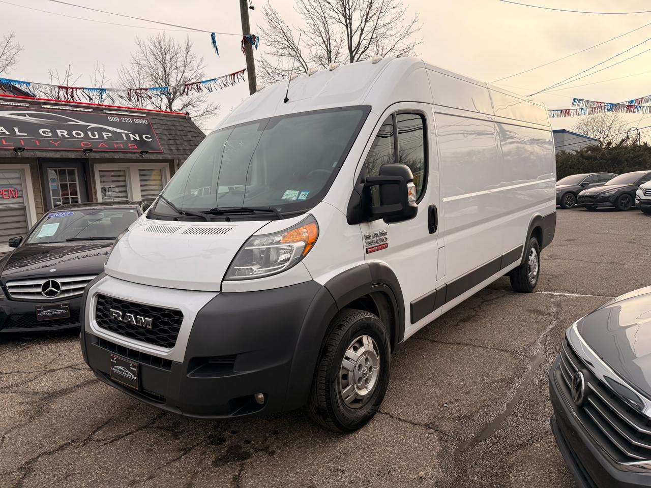 RAM ProMaster Cargo Van 3500 High Roof 159" WB EXT 2017