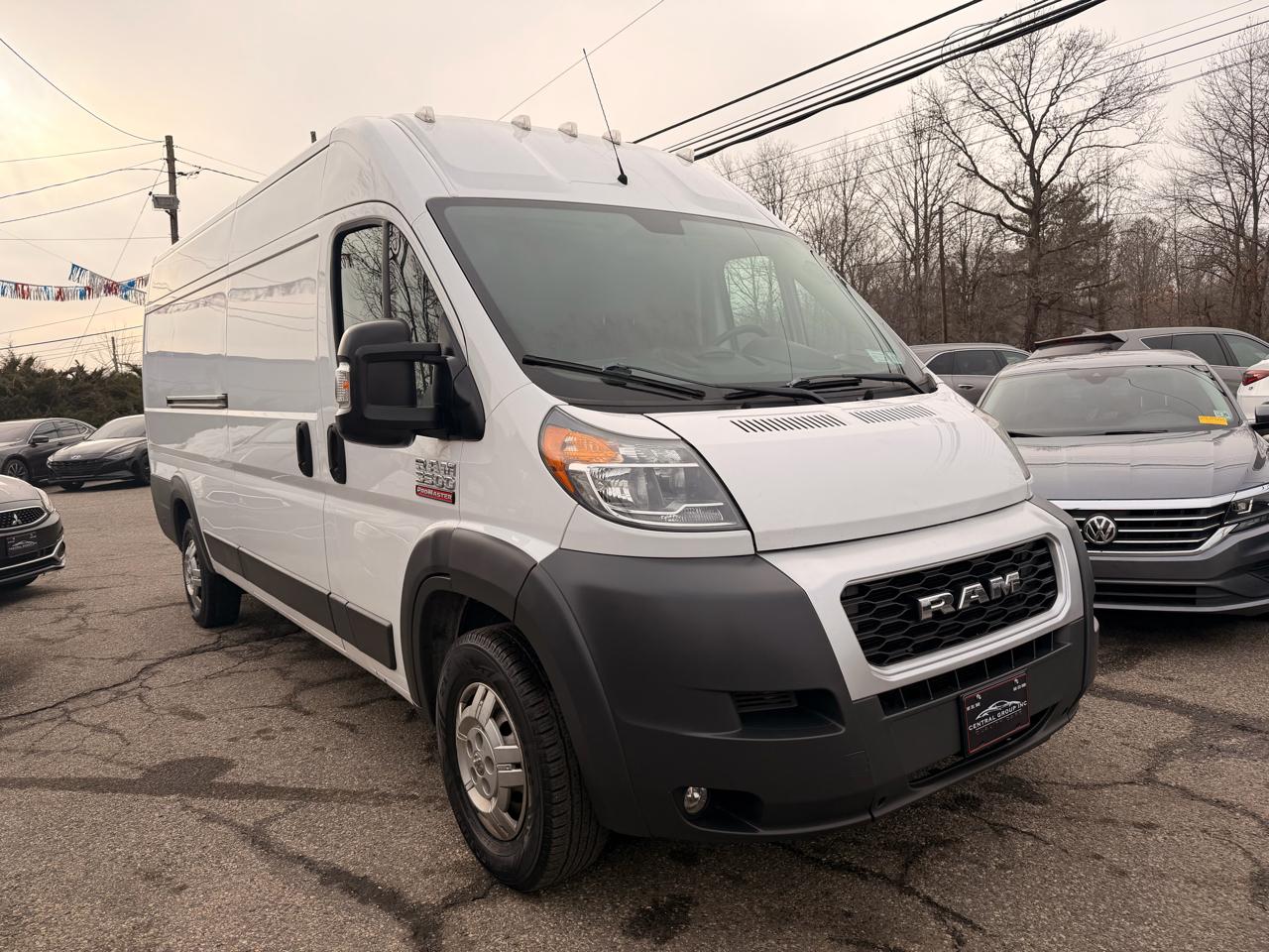 RAM ProMaster Cargo Van 3500 High Roof 159" WB EXT 2017