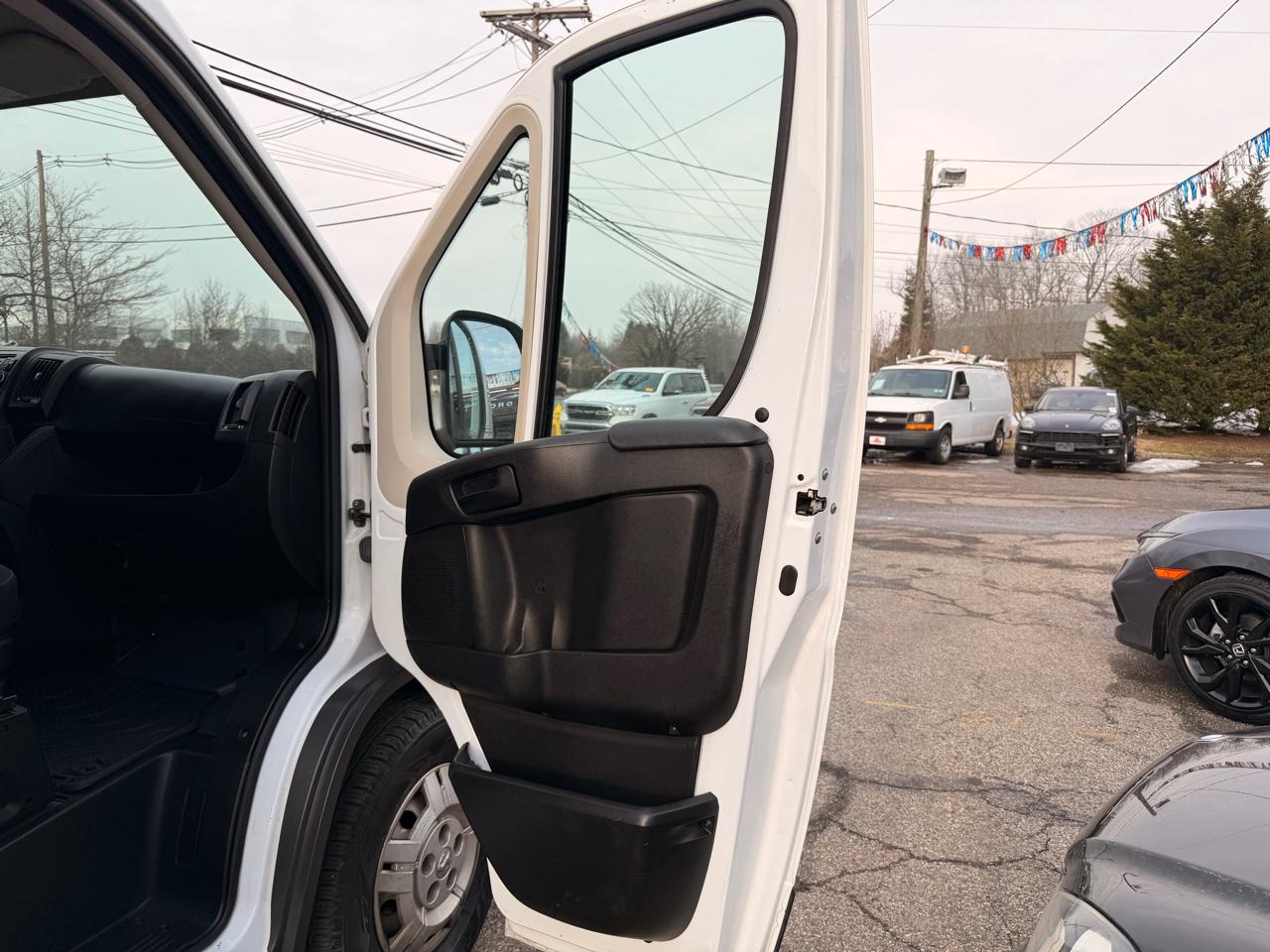 RAM ProMaster Cargo Van 3500 High Roof 159" WB EXT 2017