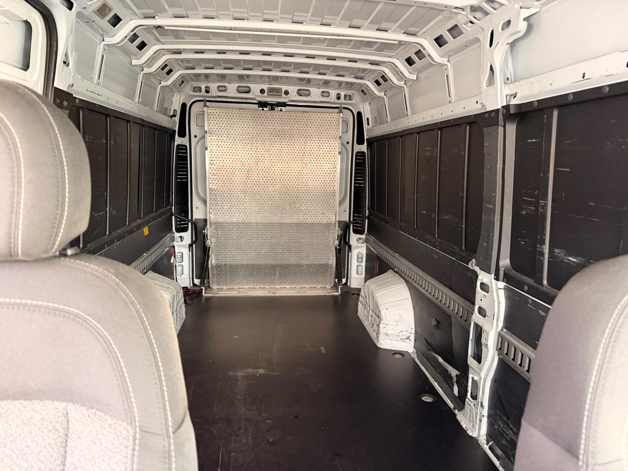 RAM ProMaster Cargo Van 3500 High Roof 159" WB EXT 2017