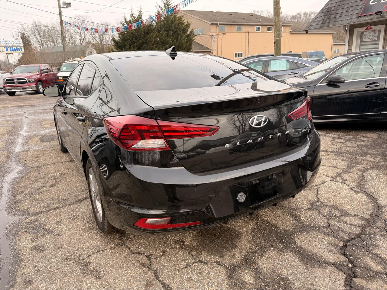Hyundai Elantra SEL Auto 2019