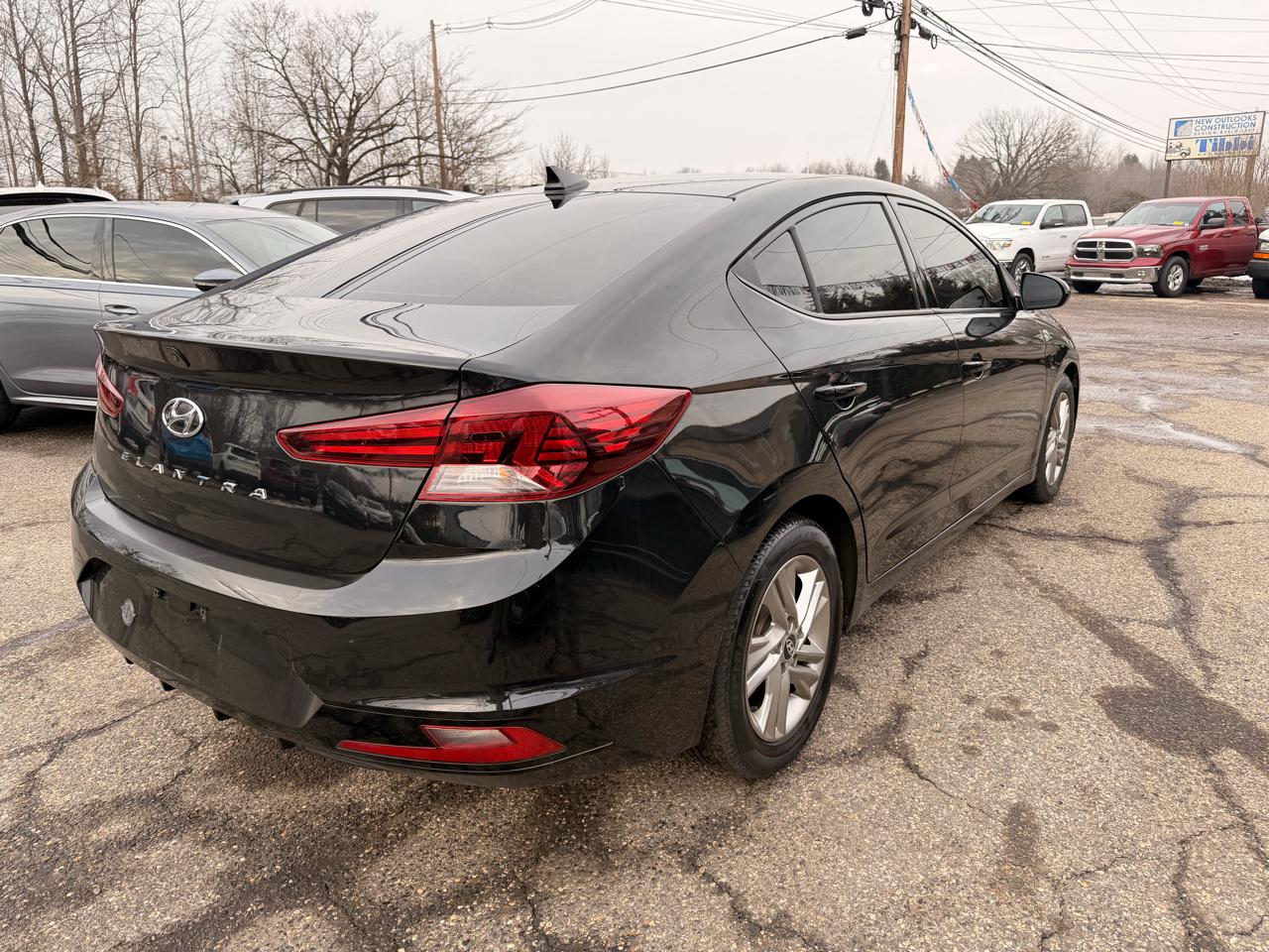 Hyundai Elantra SEL Auto 2019