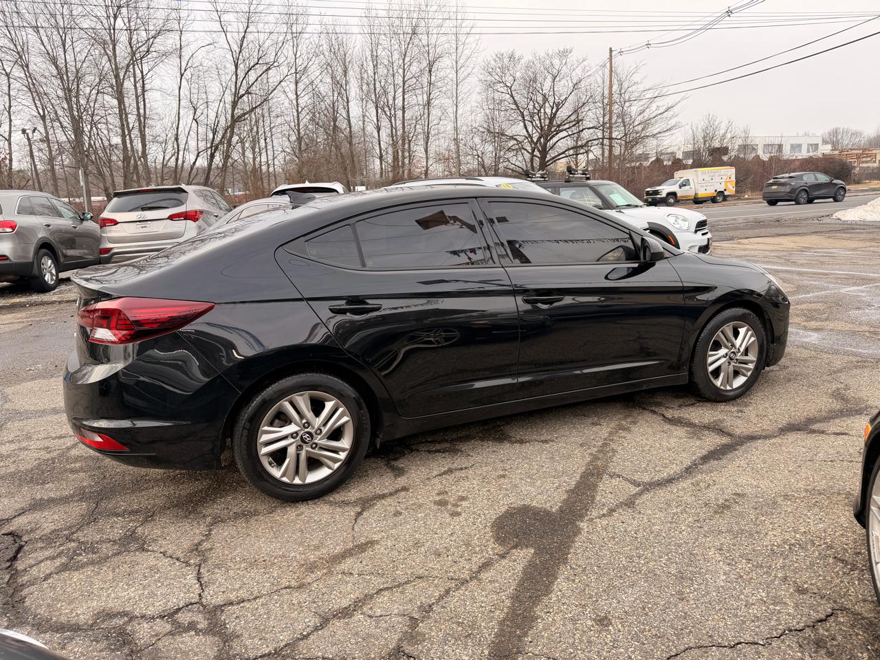Hyundai Elantra SEL Auto 2019