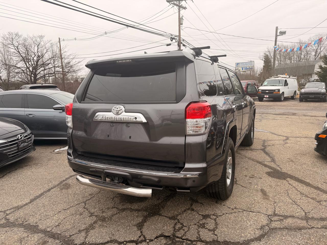 Toyota 4Runner 4WD 4dr V6 Limited (Natl) 2012