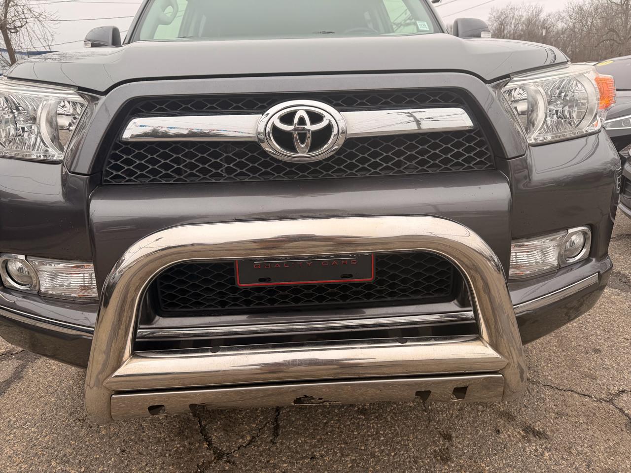 Toyota 4Runner 4WD 4dr V6 Limited (Natl) 2012