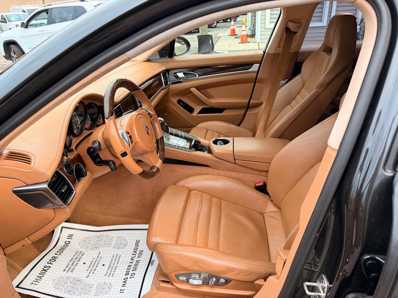 Porsche Panamera 4dr HB Turbo 2010