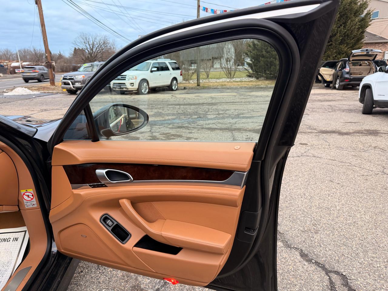 Porsche Panamera 4dr HB Turbo 2010