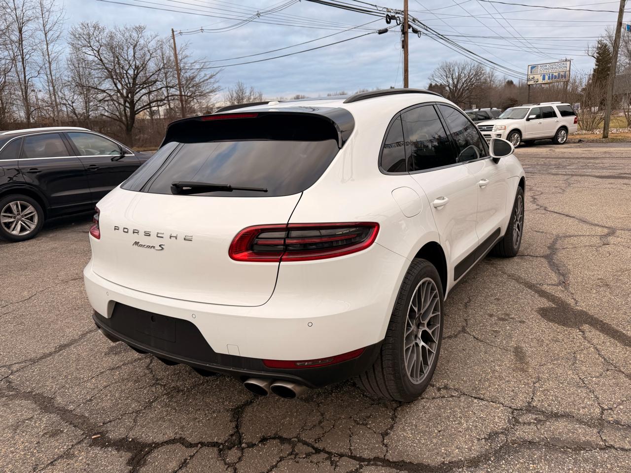 Porsche Macan AWD 4dr S 2016