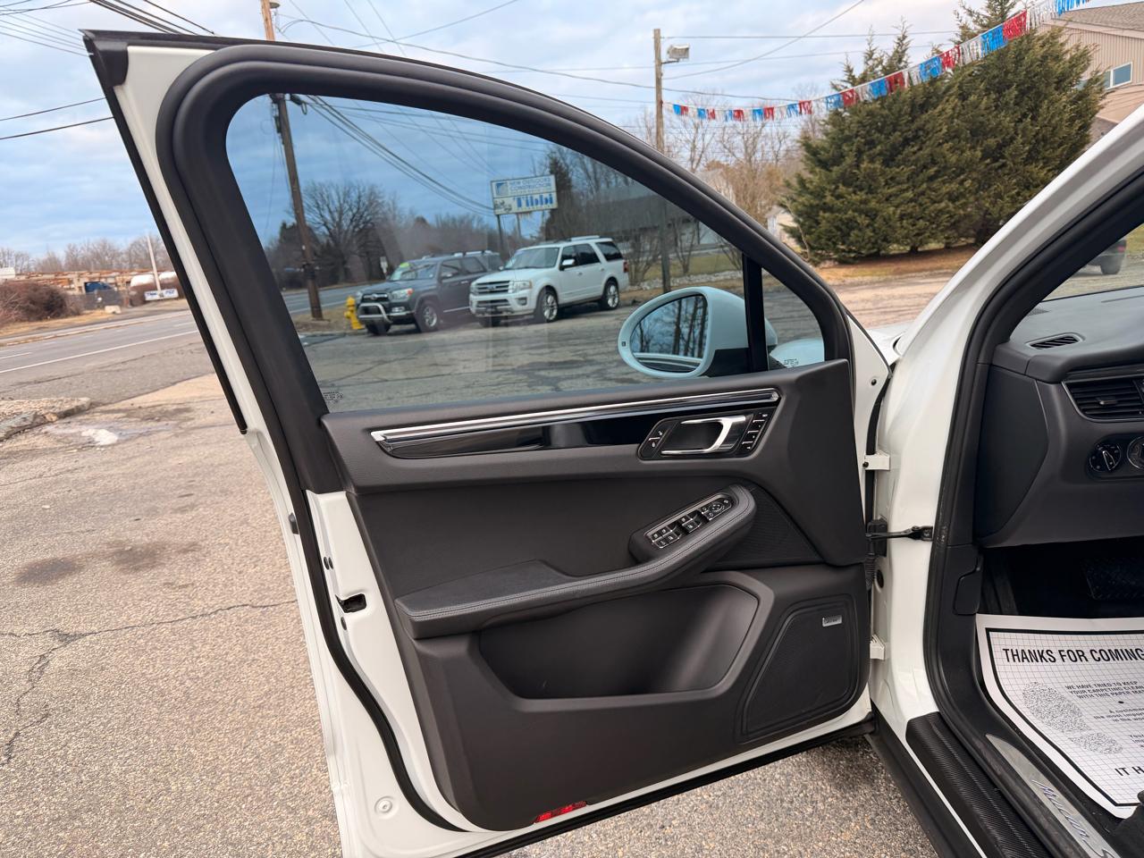 Porsche Macan AWD 4dr S 2016