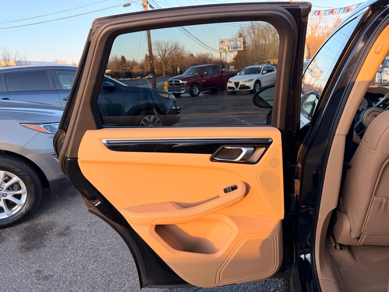 Porsche Macan AWD 4dr S 2015