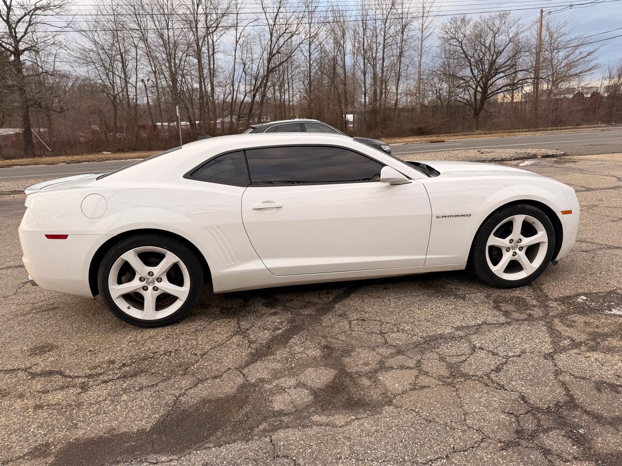 Chevrolet Camaro 2dr Cpe LS w/2LS 2013