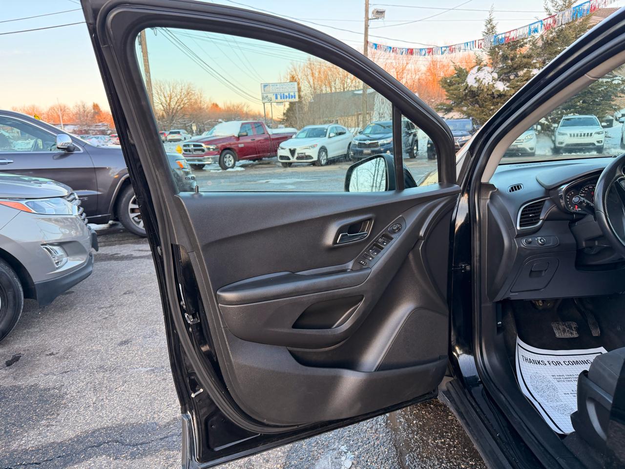 Chevrolet Trax FWD 4dr LS 2021