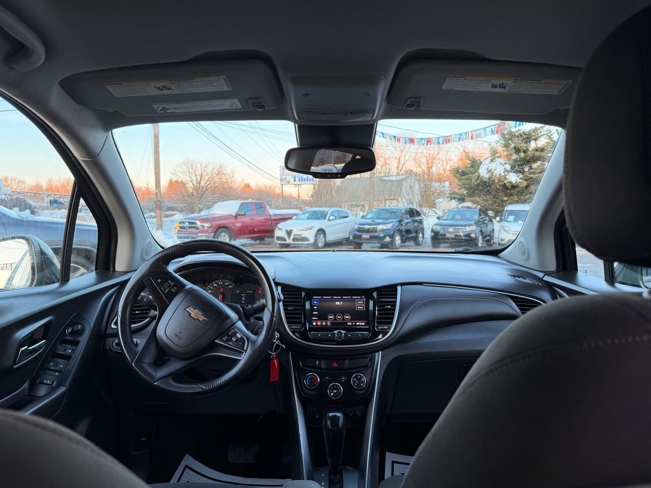 Chevrolet Trax FWD 4dr LS 2021