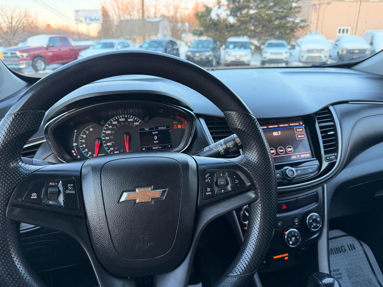 Chevrolet Trax FWD 4dr LS 2021