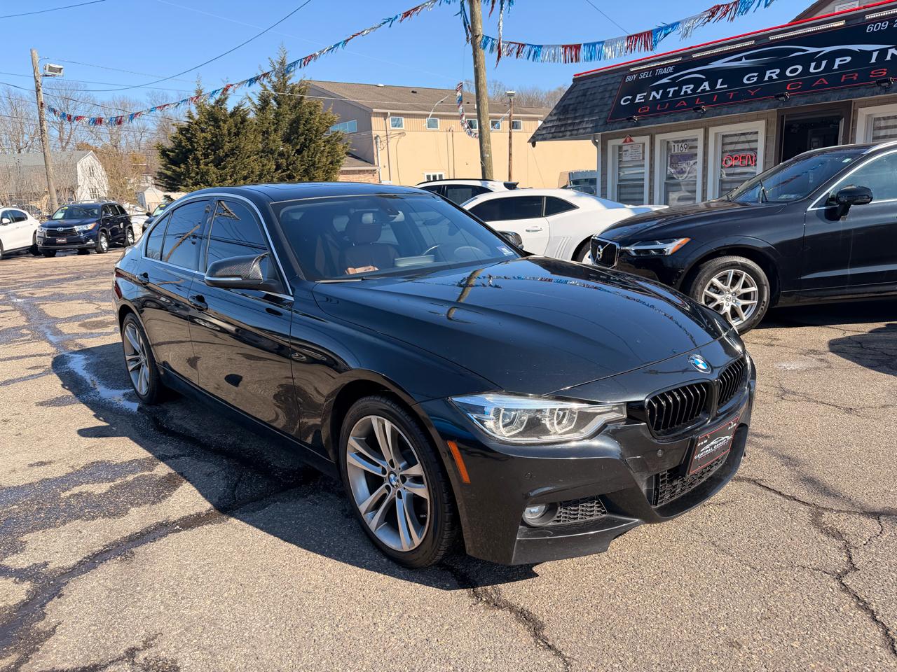 BMW 3 Series 330i xDrive Sedan 2017