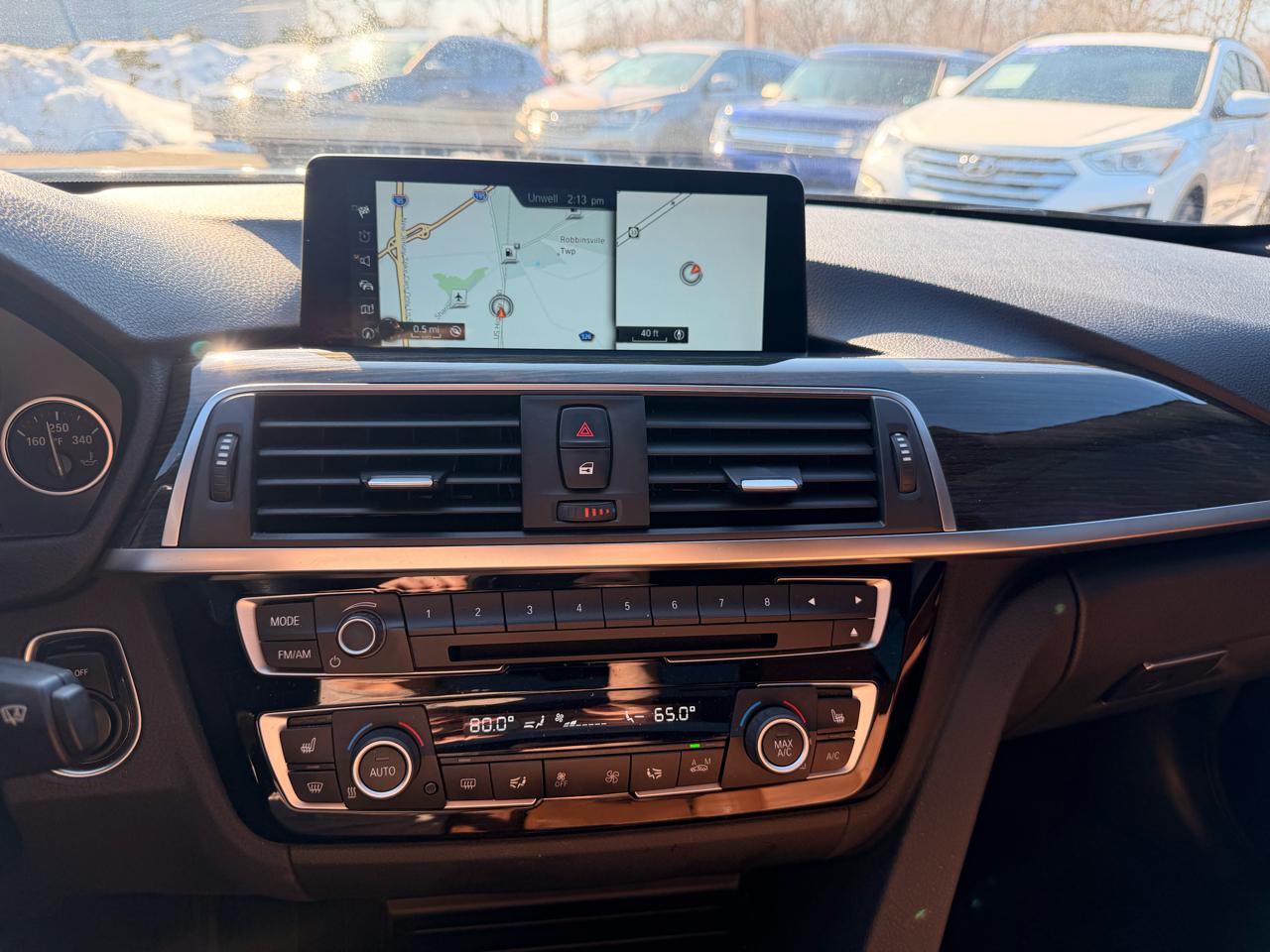 BMW 3 Series 330i xDrive Sedan 2017