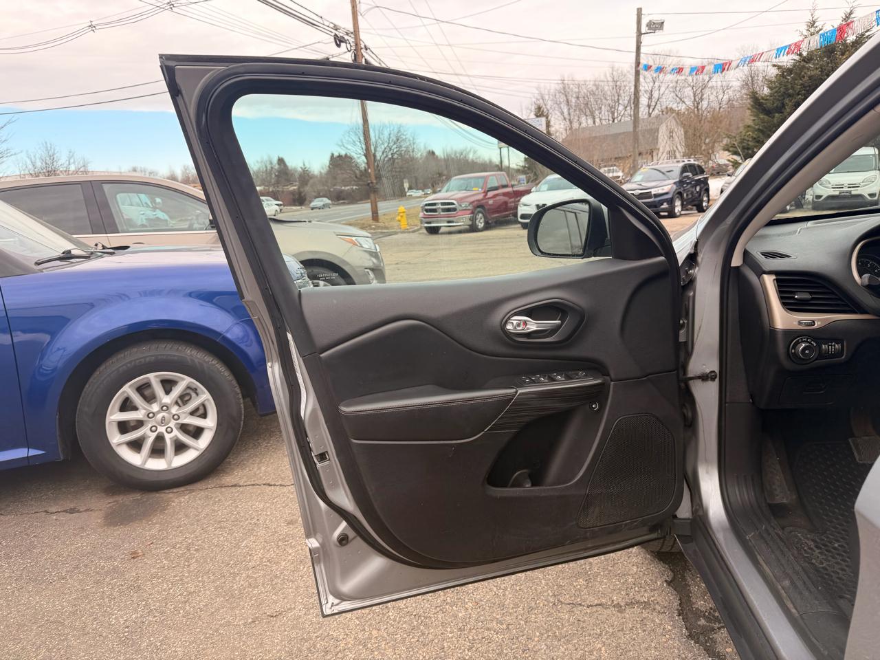 Jeep Cherokee 4WD 4dr Limited 2014