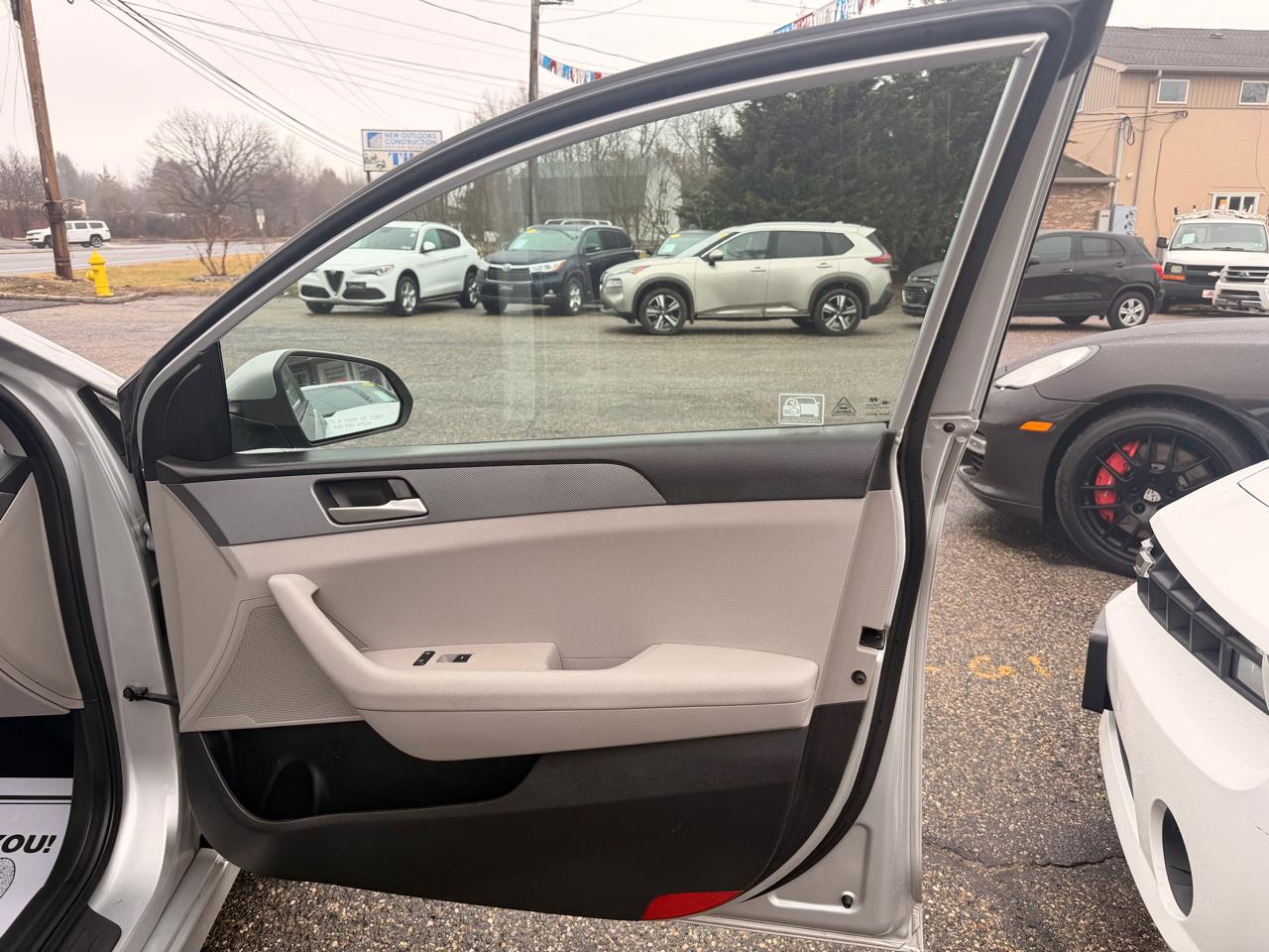 Hyundai Sonata SE 2.4L SULEV 2018