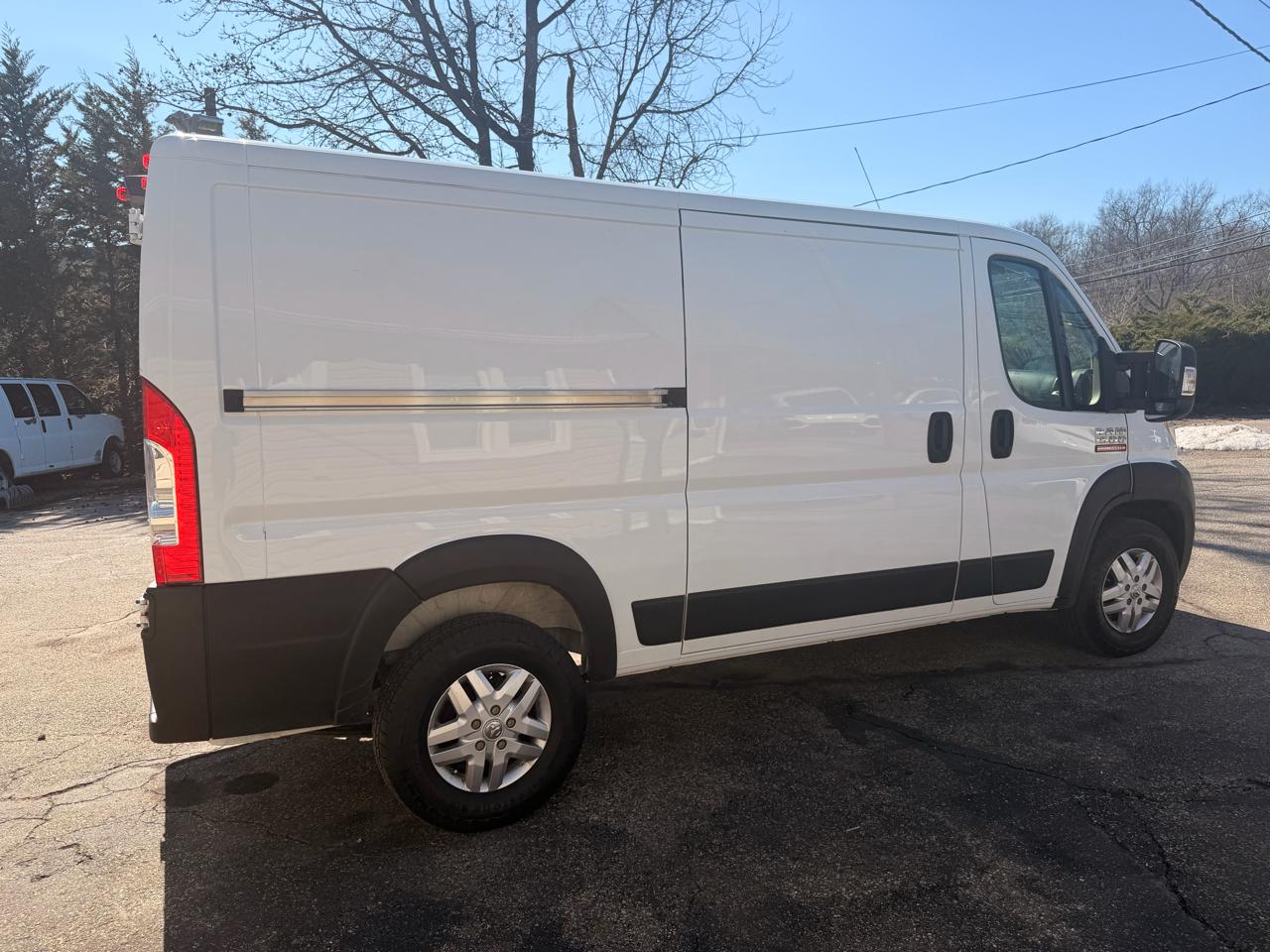 RAM ProMaster Cargo Van 1500 Low Roof 136" WB 2021