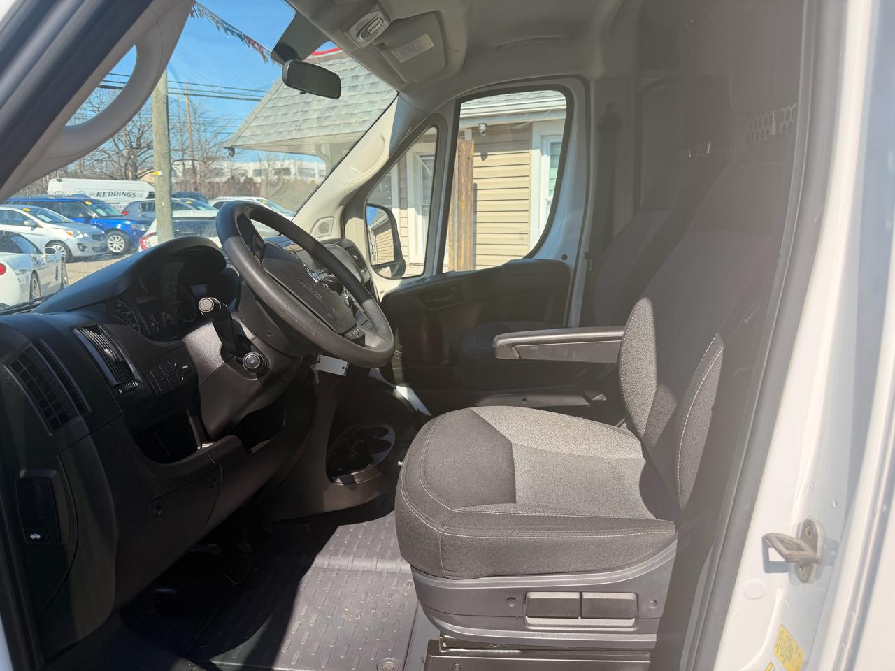 RAM ProMaster Cargo Van 1500 Low Roof 136" WB 2021