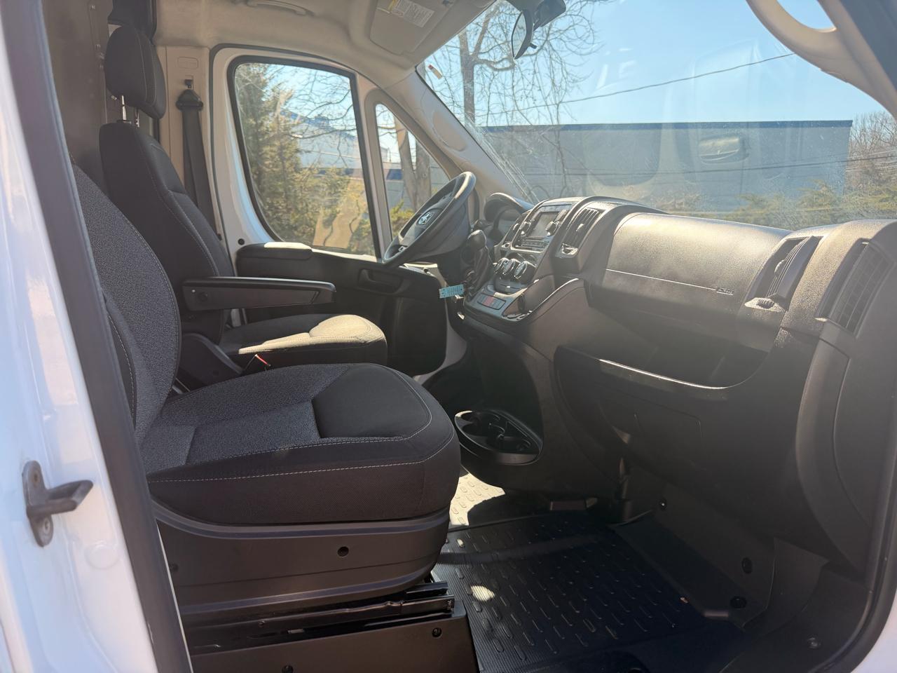 RAM ProMaster Cargo Van 1500 Low Roof 136" WB 2021