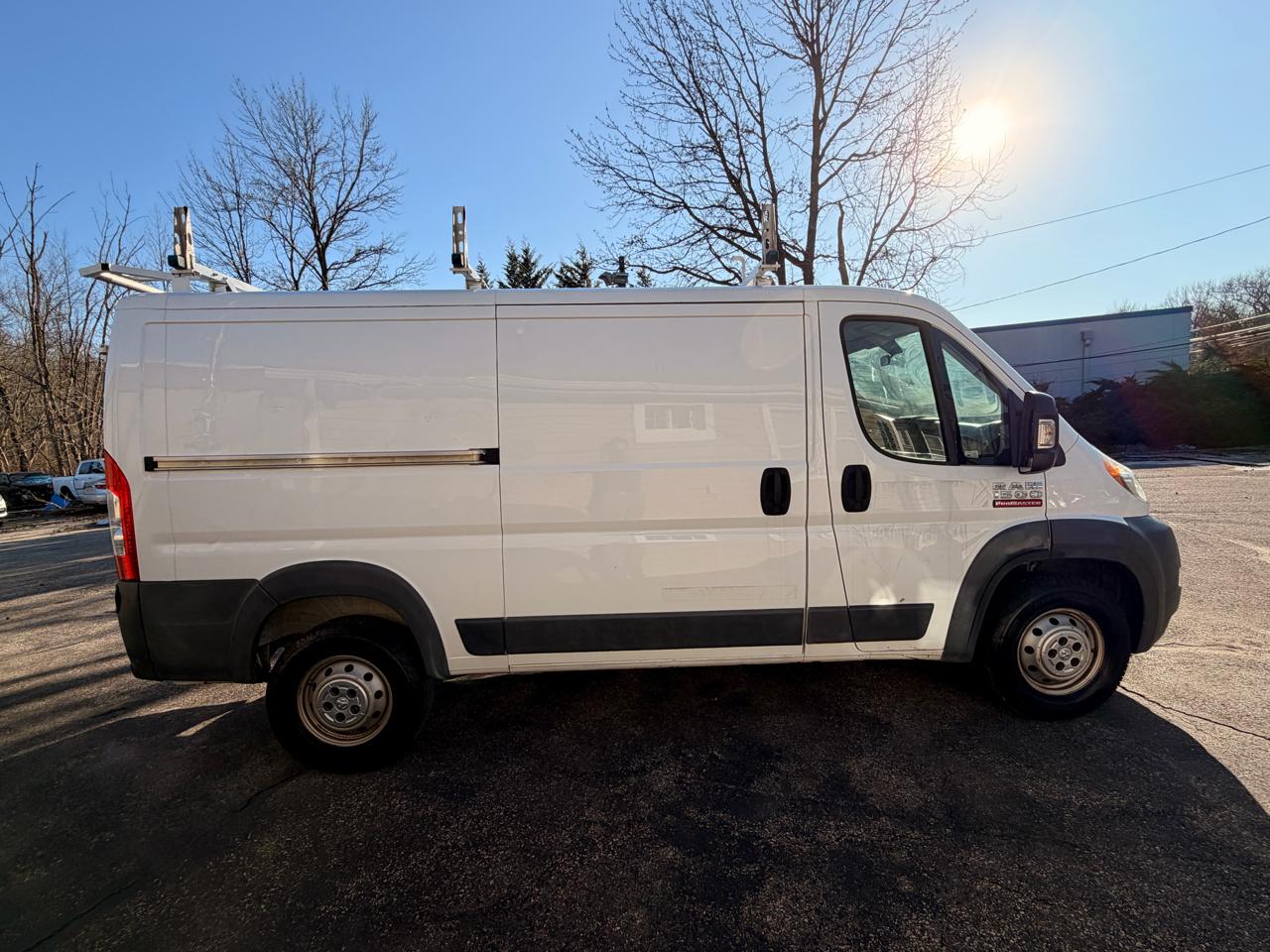 RAM ProMaster Cargo Van 1500 Low Roof 136" WB 2016