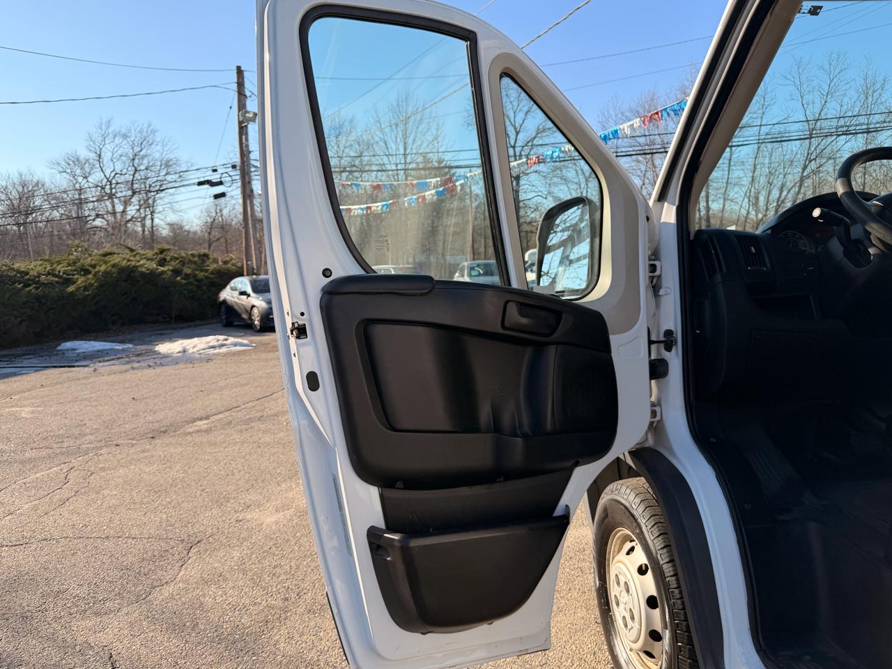 RAM ProMaster Cargo Van 1500 Low Roof 136" WB 2016