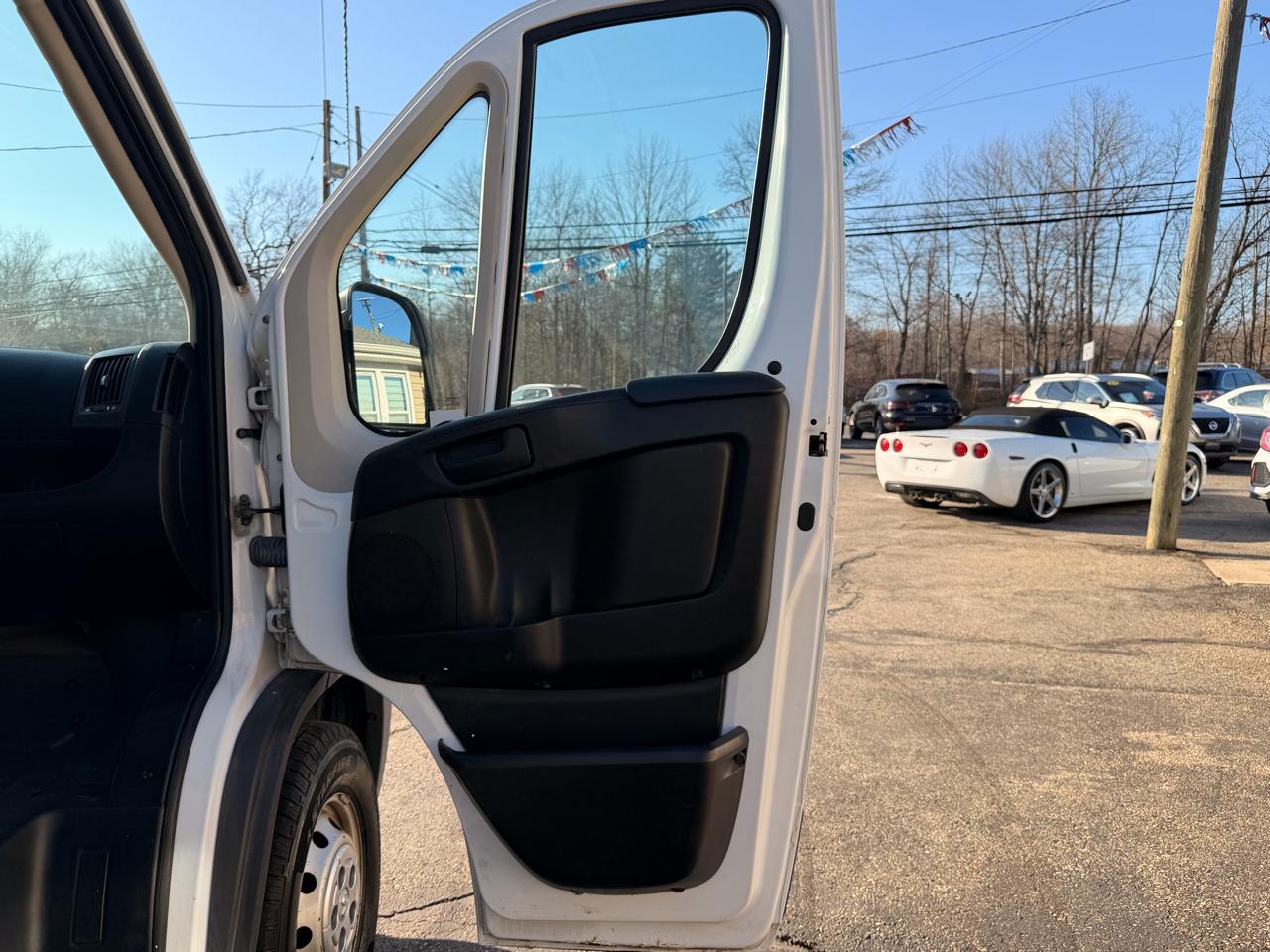 RAM ProMaster Cargo Van 1500 Low Roof 136" WB 2016