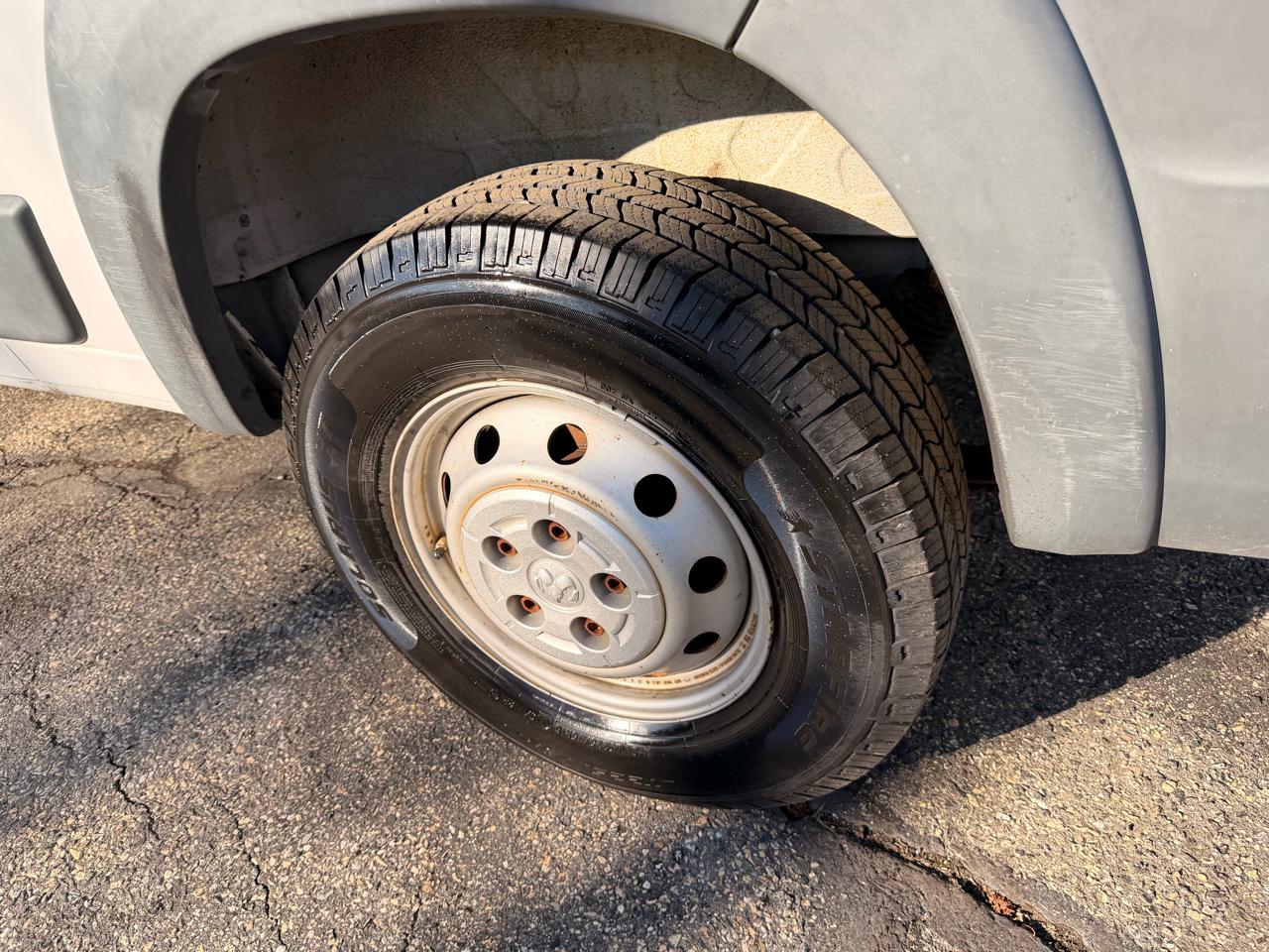 RAM ProMaster Cargo Van 1500 Low Roof 136" WB 2016