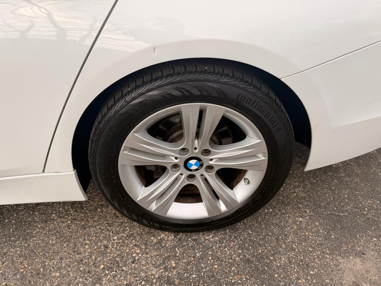 BMW 3 Series 4dr Sdn 328i xDrive AWD SULEV South Africa 2016