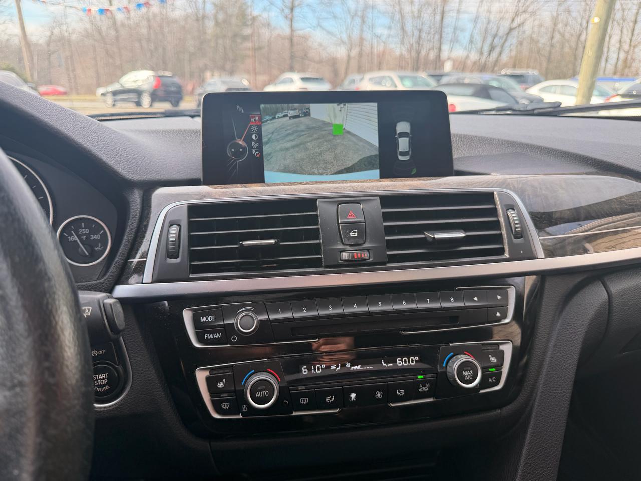 BMW 3 Series 4dr Sdn 328i xDrive AWD SULEV South Africa 2016