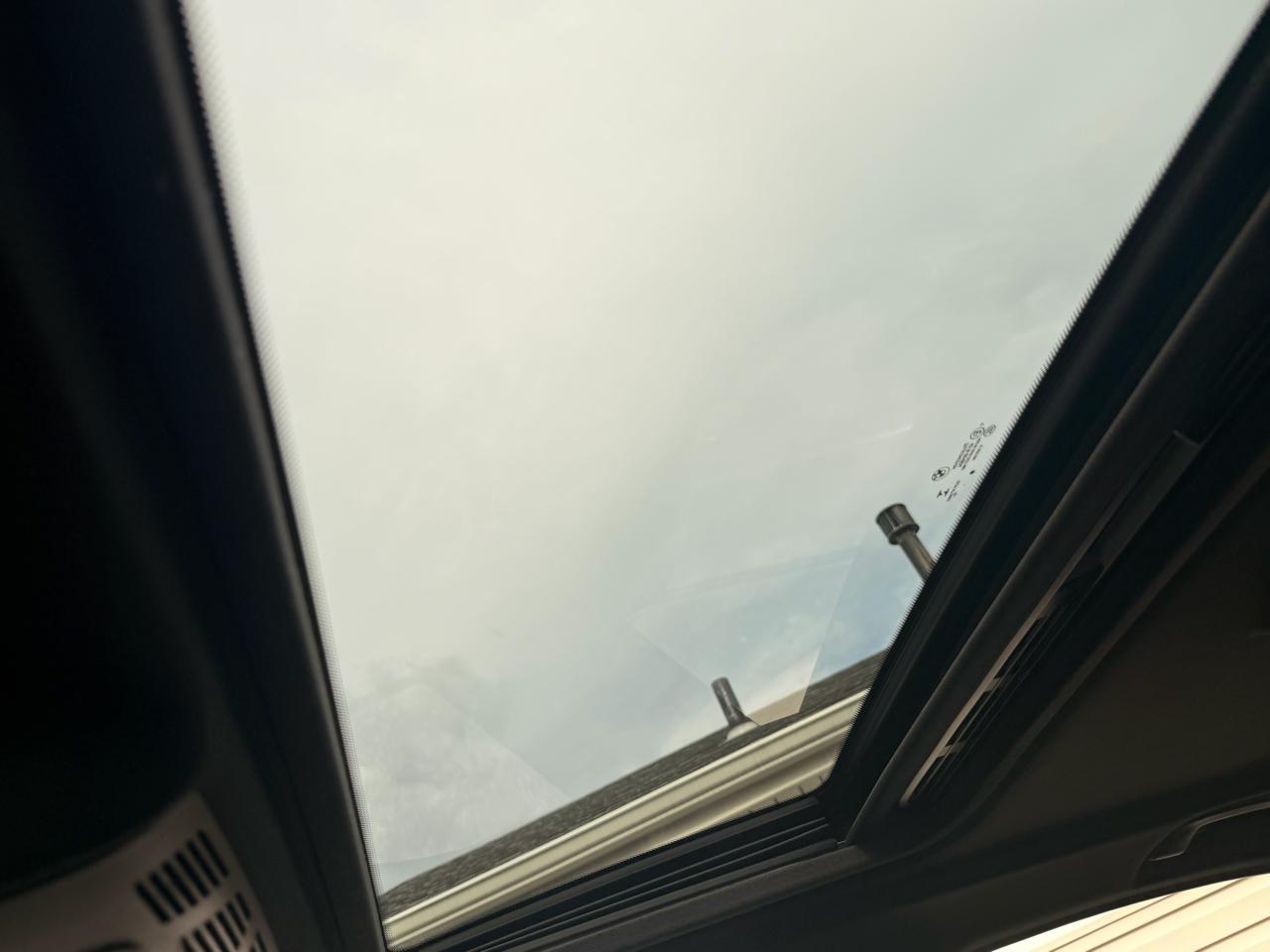 BMW 3 Series 4dr Sdn 328i xDrive AWD SULEV South Africa 2016