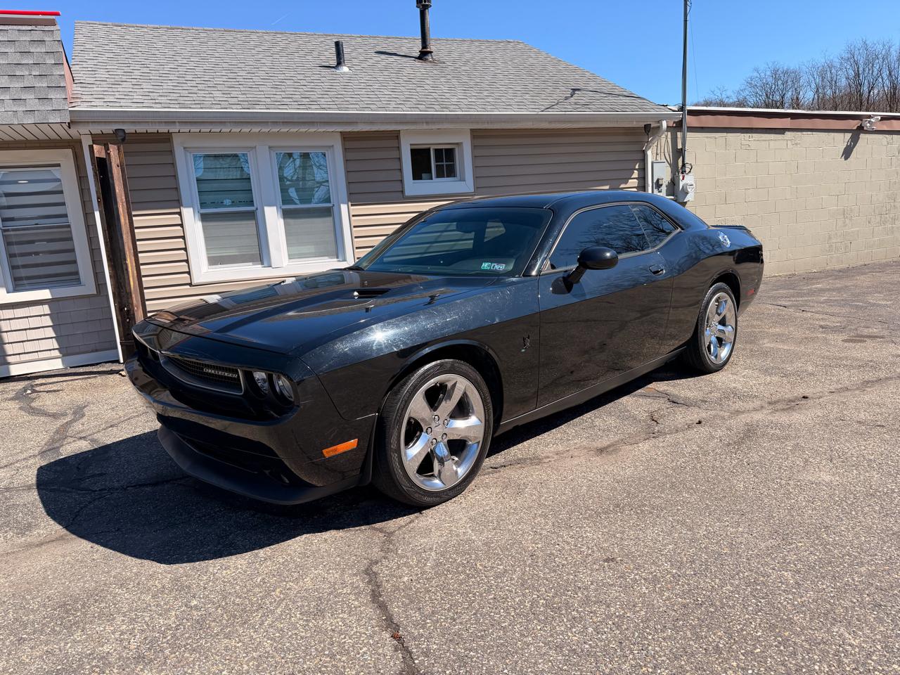Dodge Challenger 2dr Cpe SXT 2014