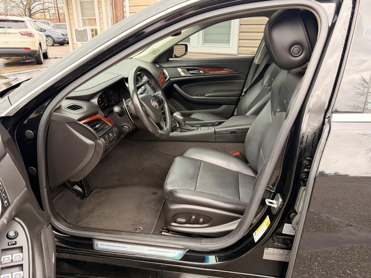 Cadillac CTS Sedan 4dr Sdn 2.0L Turbo Luxury AWD 2014