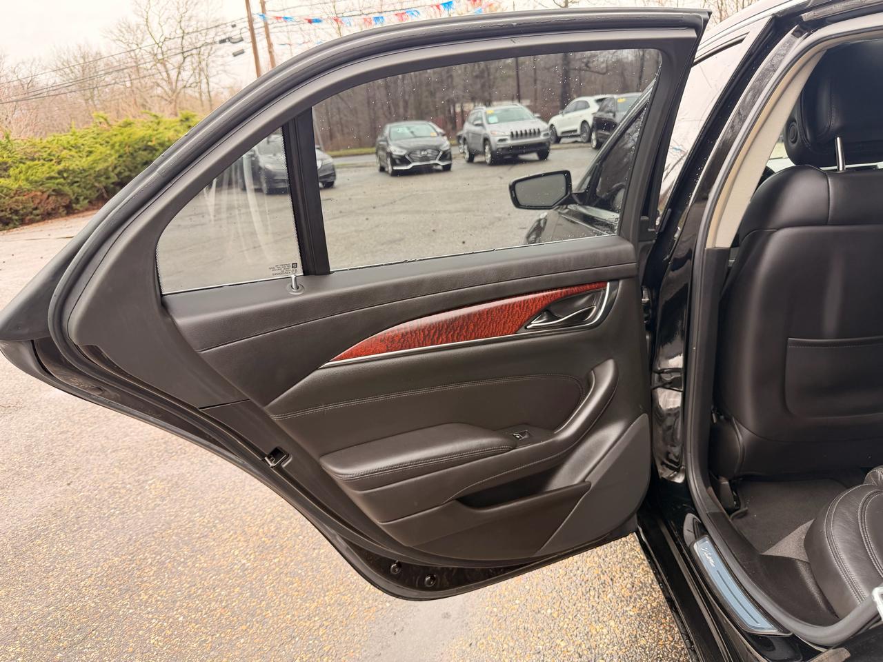 Cadillac CTS Sedan 4dr Sdn 2.0L Turbo Luxury AWD 2014