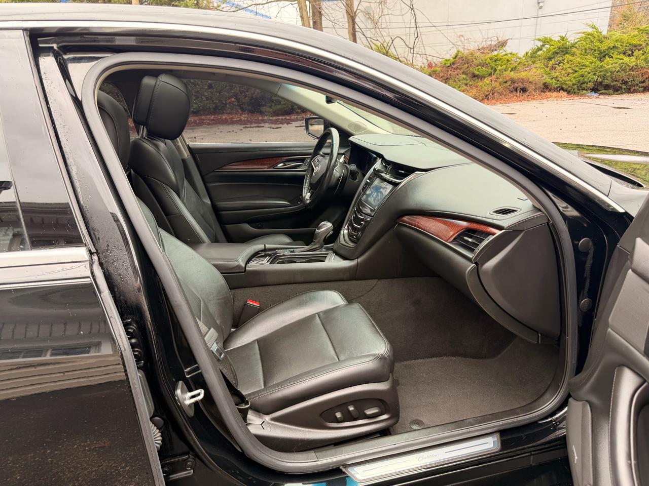 Cadillac CTS Sedan 4dr Sdn 2.0L Turbo Luxury AWD 2014